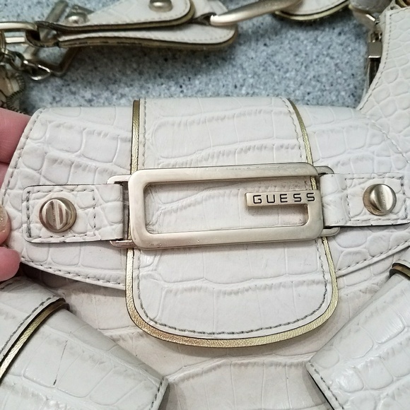 Guess faux crocodile ivory and gold hobo - Picture 4 of 6